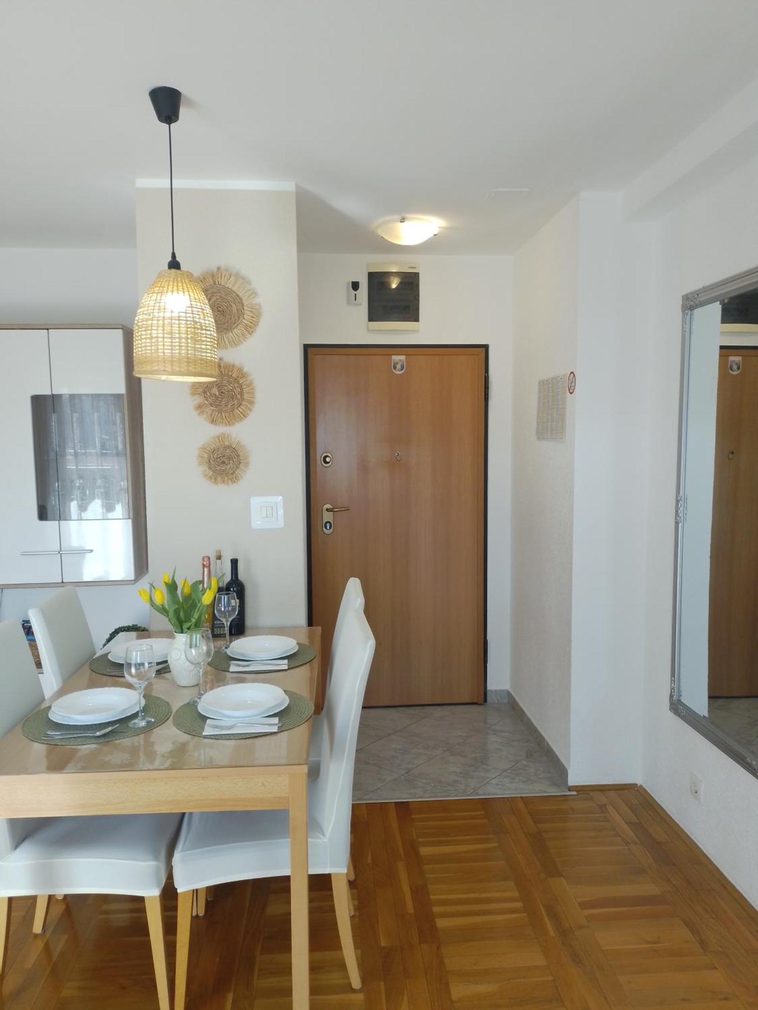 Apartman Dujma スプリト エクステリア 写真